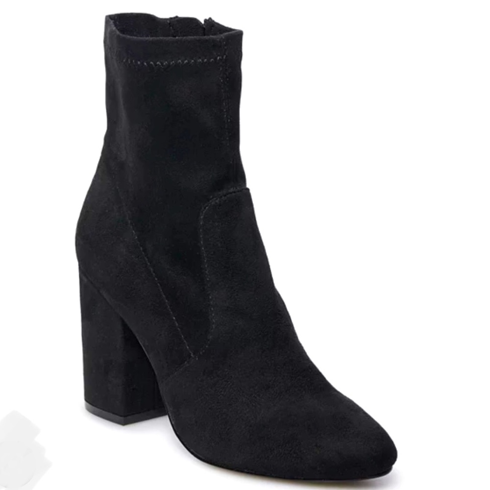 Madden Girl Women's Padded Rally Boots Size 7.5 Black Faux Suede Ankle Booties